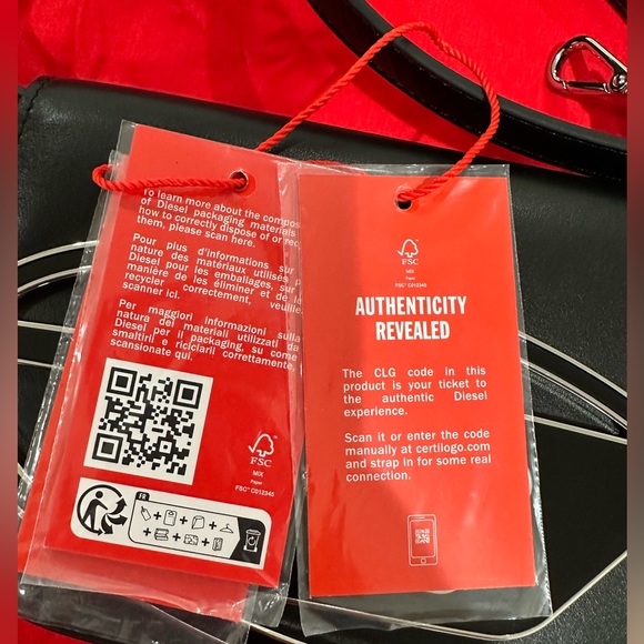 Diesel 1Dr Bag - Picture 9 of 12